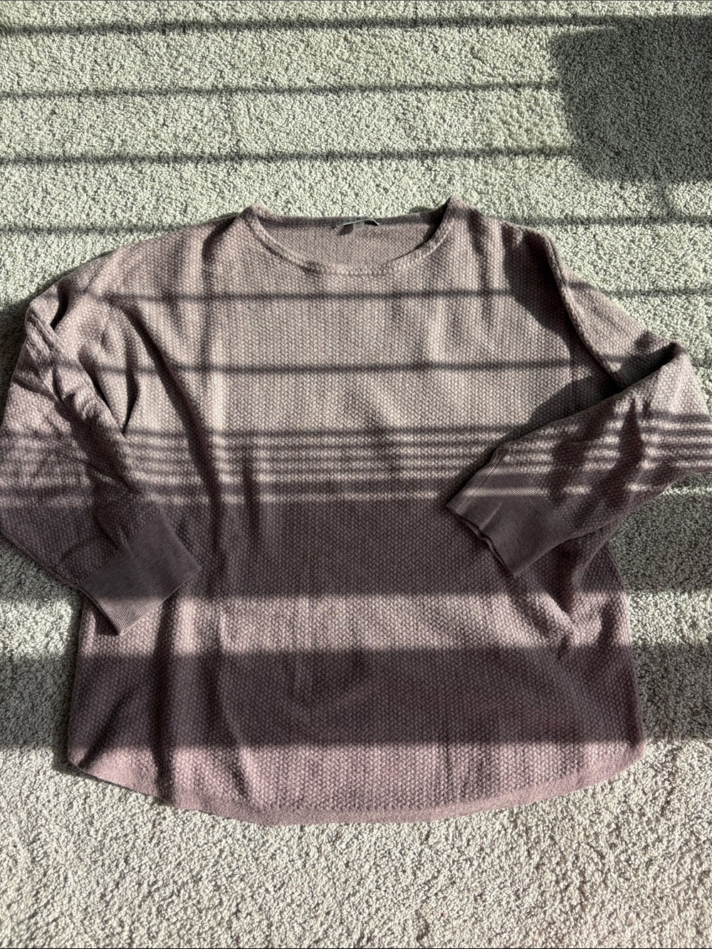 Women’s Crewneck Knit Sweater - Mauve Pink